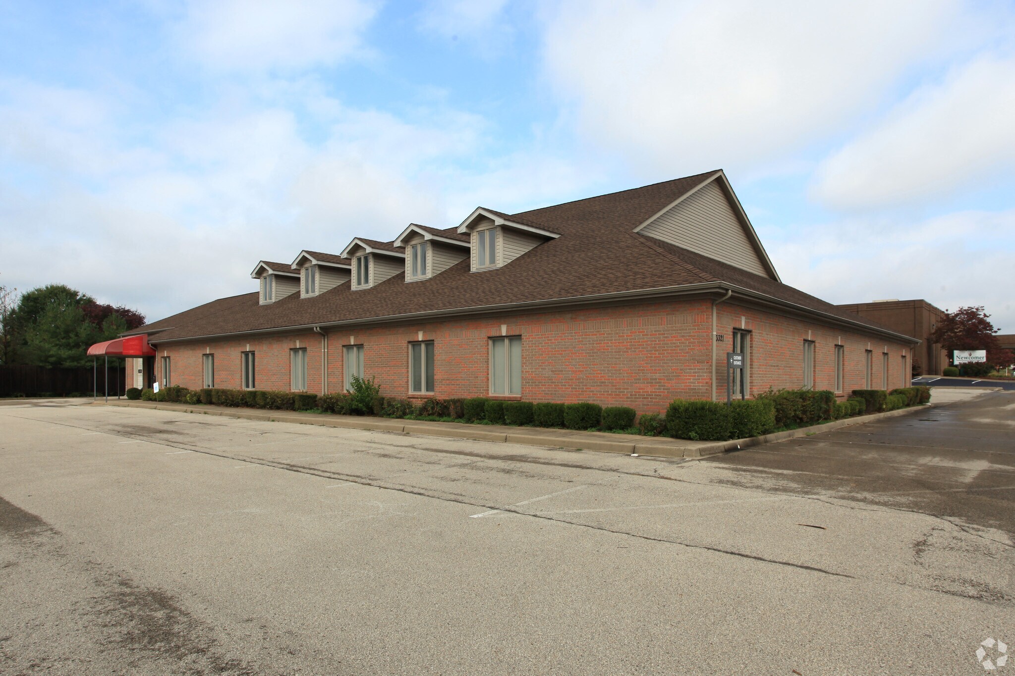 3321 Ballard Ln, New Albany, IN 47150 Office for Lease