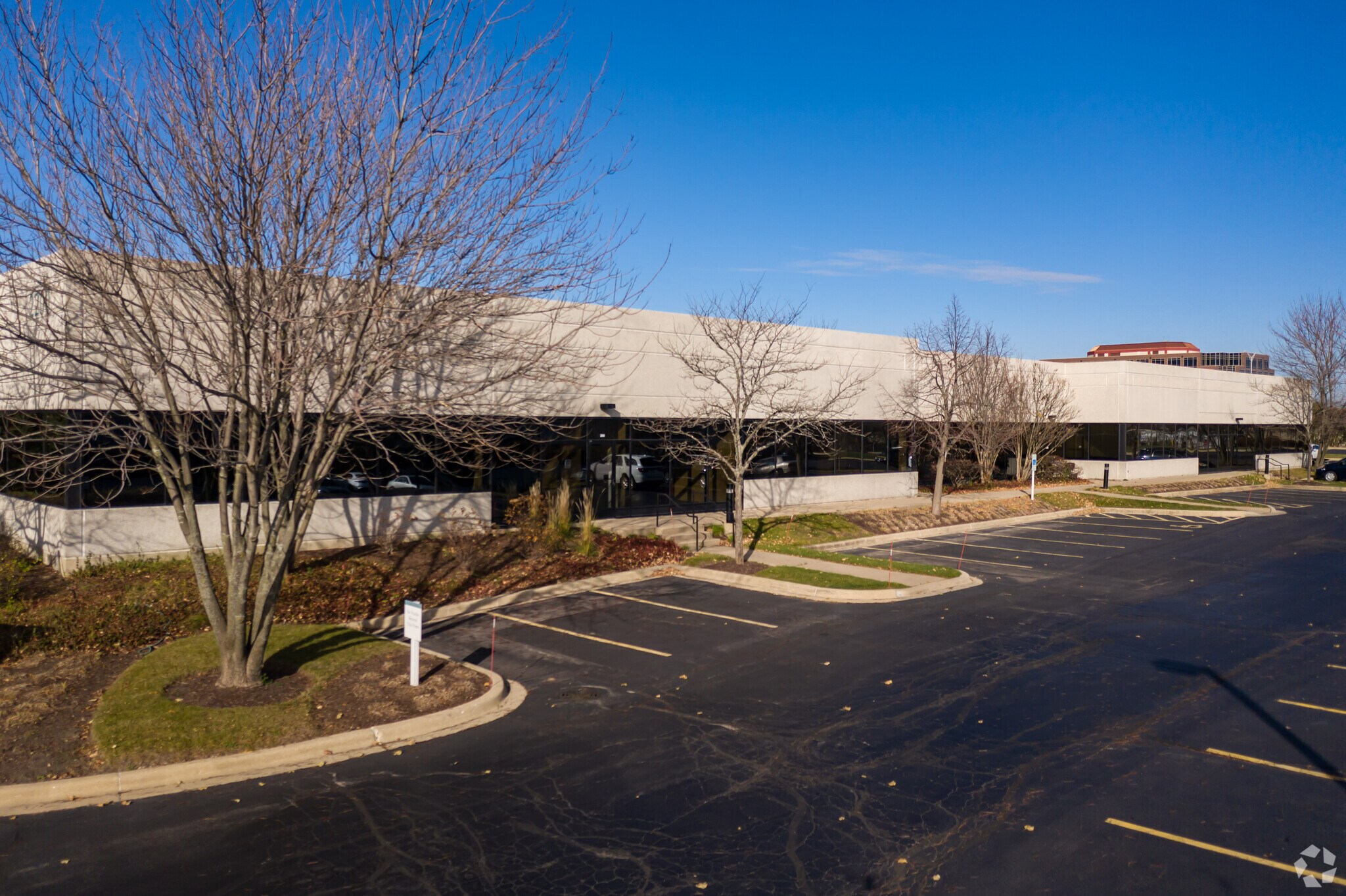 2200 Western Ct Lisle IL 60532 Lisle Business Center LoopNet 2200 Western Ct Lisle IL 60532 Lisle Business Center LoopNet