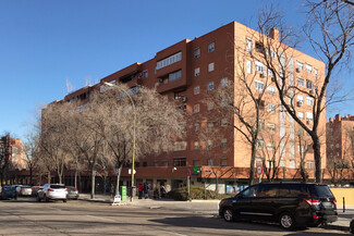 More details for Calle De Valdebernardo, 26, Madrid - Multifamily for Sale