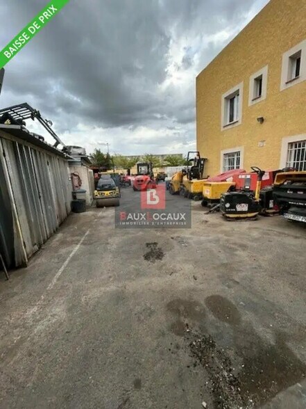 Flex in BERRE-L'ETANG for sale - Building Photo - Image 3 of 12