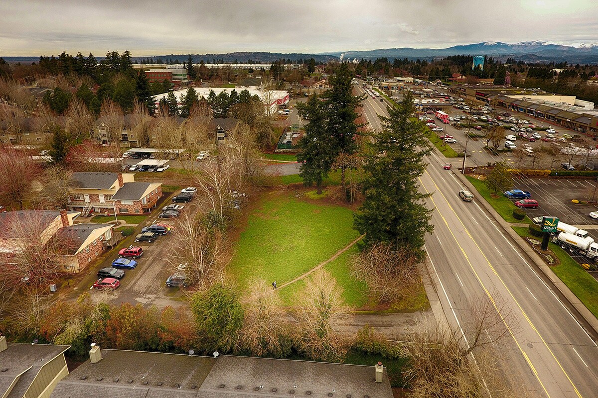 2755 NE Hogan Dr, Gresham, OR for sale Primary Photo- Image 1 of 1