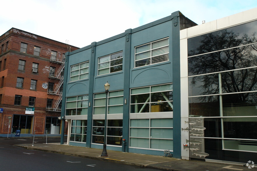 207 NW Park Ave, Portland, OR for lease - Building Photo - Image 3 of 4