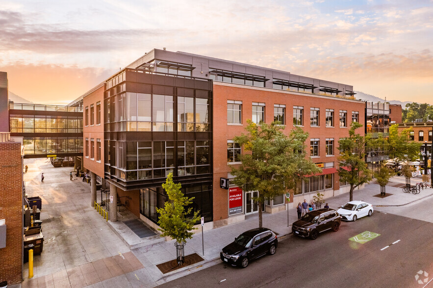 1048 Pearl St, Boulder, CO for lease - Building Photo - Image 2 of 4