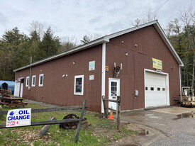 8 Martin Rd, Weare NH - Automotive Property