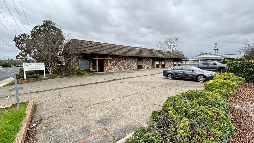 408 Sunrise Ave, Roseville, CA for sale - Building Photo - Image 1 of 5