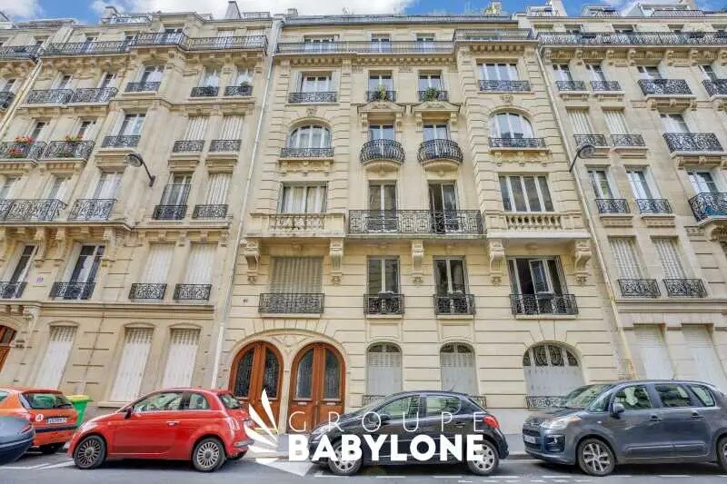 Office in Paris for lease - Building Photo - Image 3 of 9