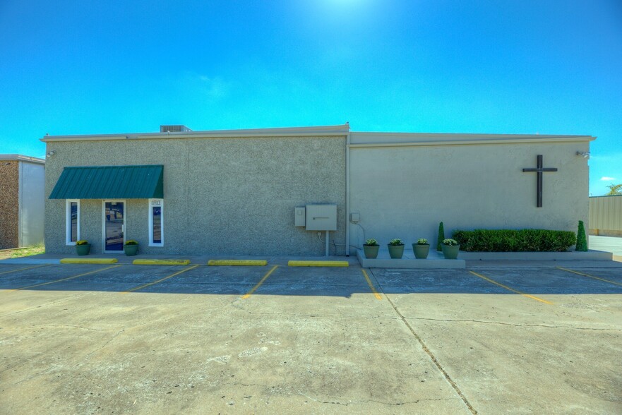 1109 E Memphis St, Broken Arrow, OK for sale - Building Photo - Image 1 of 49