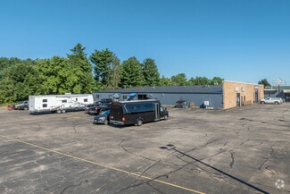 PRIME BUILDING SITE WIS RAPIDS HIGH TRAFFIC - Parking Garage