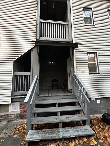 140 Orange St, Waterbury, CT for sale - Building Photo - Image 3 of 13