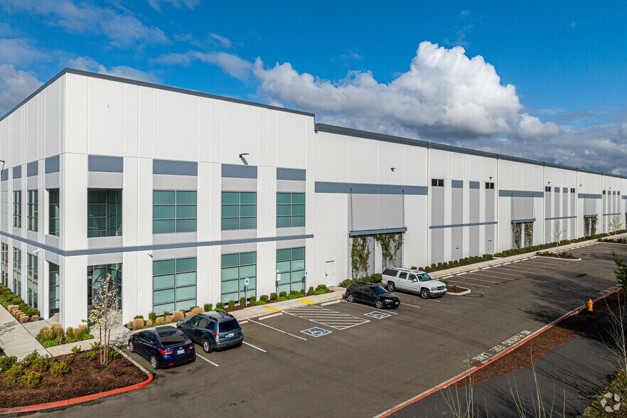 West Valley Hwy, Kent, WA for sale - Primary Photo - Image 1 of 1