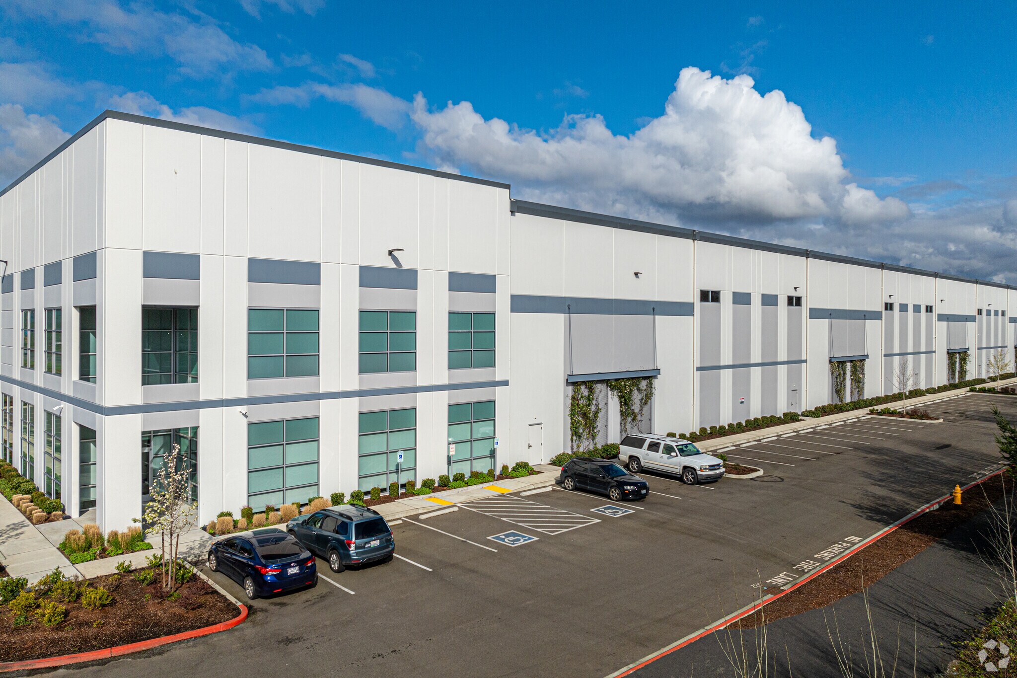 West Valley Hwy, Kent, WA for sale Primary Photo- Image 1 of 1