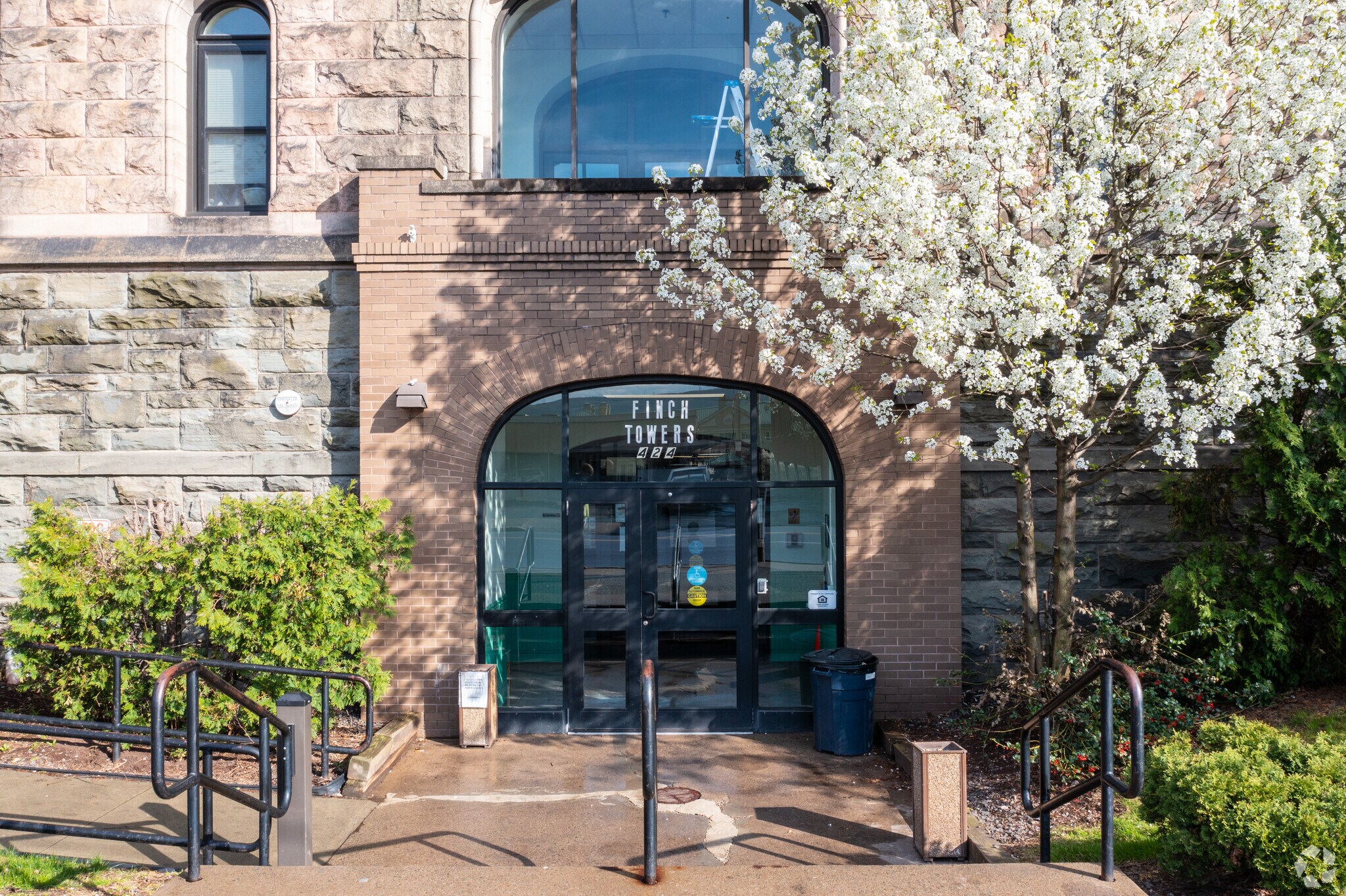 424 Wyoming Ave, Scranton, PA 18503 Finch Towers