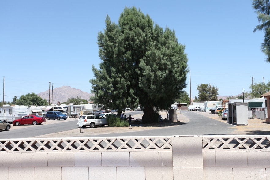 5803 Boulder Hwy, Las Vegas, NV 89122