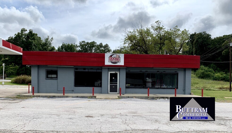 4470 Gateway Dr, Joplin, MO 64804