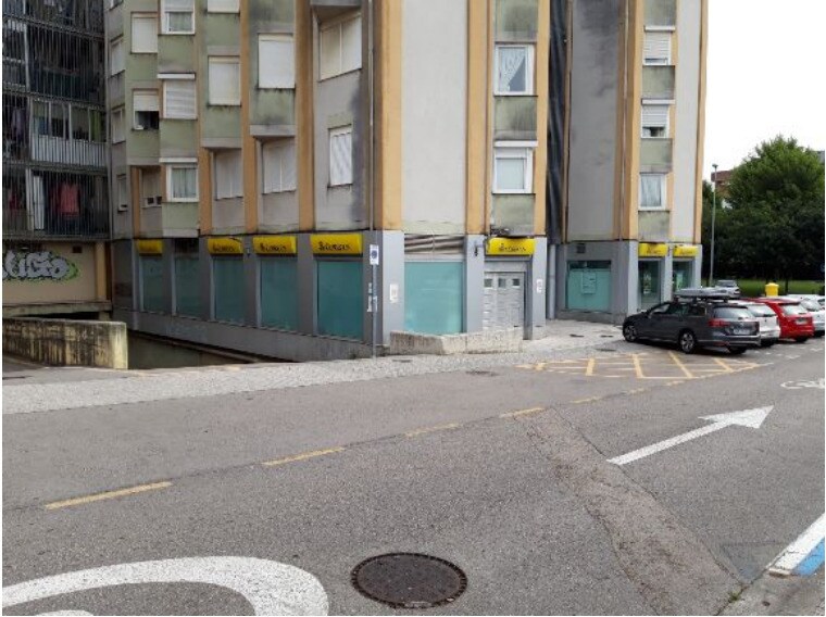 Retail in Santa Cruz de Bezana for sale - Building Photo - Image 3 of 27