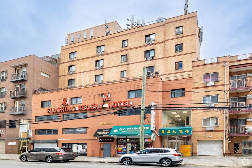 13432 35th Ave, Flushing, NY for sale - Primary Photo - Image 1 of 1