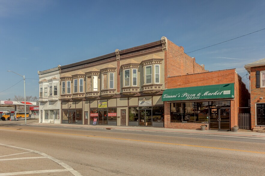 121 E Union Ave, Litchfield, IL for sale - Building Photo - Image 2 of 36