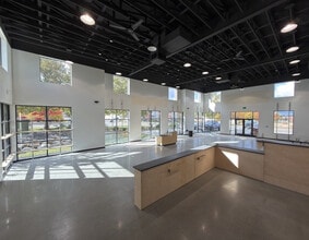 2210 N Madson Rd, Liberty Lake, WA for lease Interior Photo- Image 2 of 4