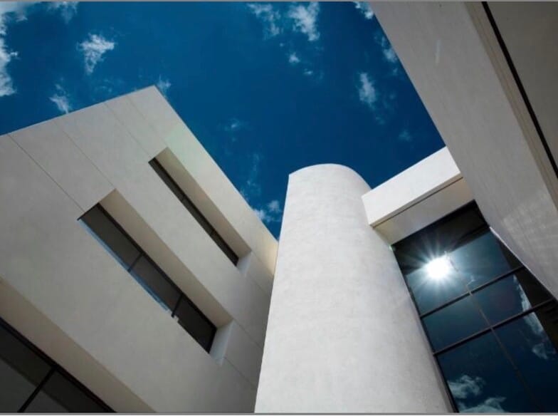 8725 NW 18th Ter, Miami, FL for lease - Building Photo - Image 1 of 12