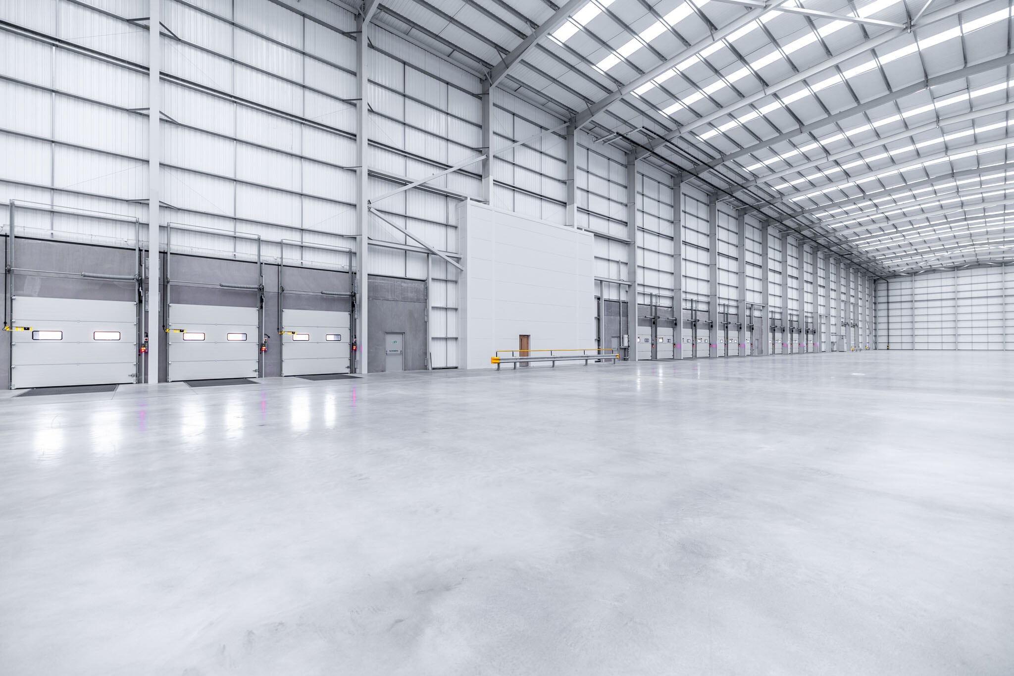 Severn Rd, Bristol for lease Interior Photo- Image 1 of 2