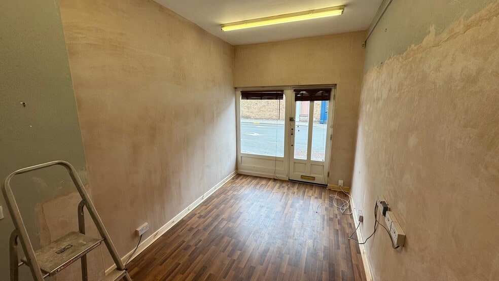 2A Park St, Leamington Spa for lease - Interior Photo - Image 3 of 10