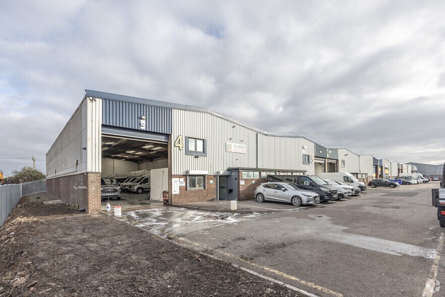 Third Way, Avonmouth for sale - Primary Photo - Image 1 of 1