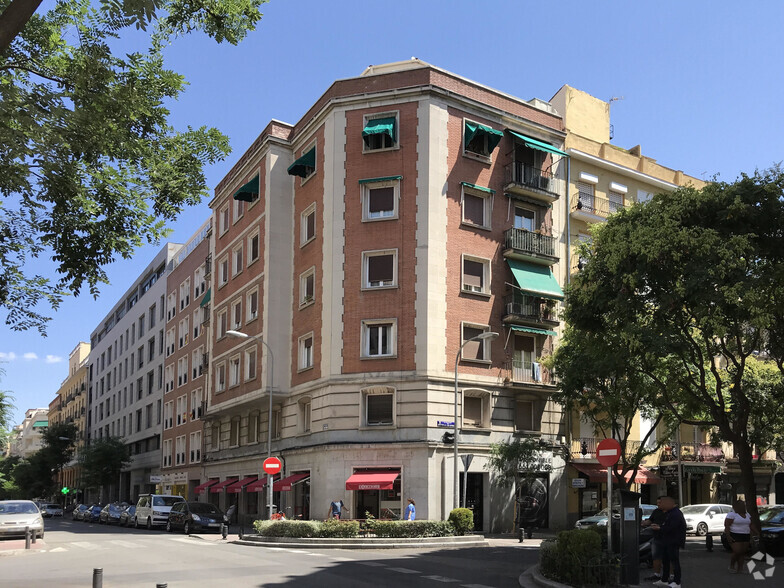 Calle Ponzano, 38, Madrid, Madrid for lease - Building Photo - Image 2 of 2