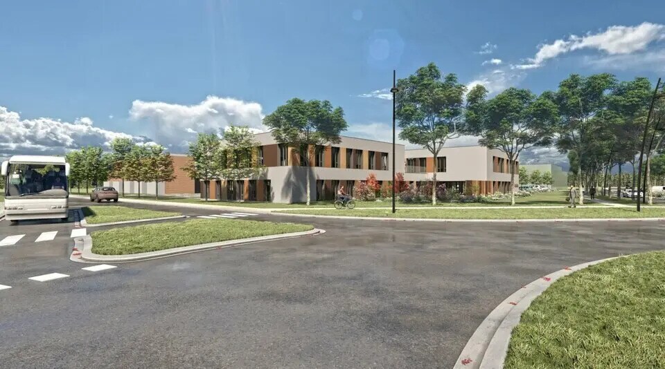 Office in Val-de-Reuil for lease - Building Photo - Image 1 of 7