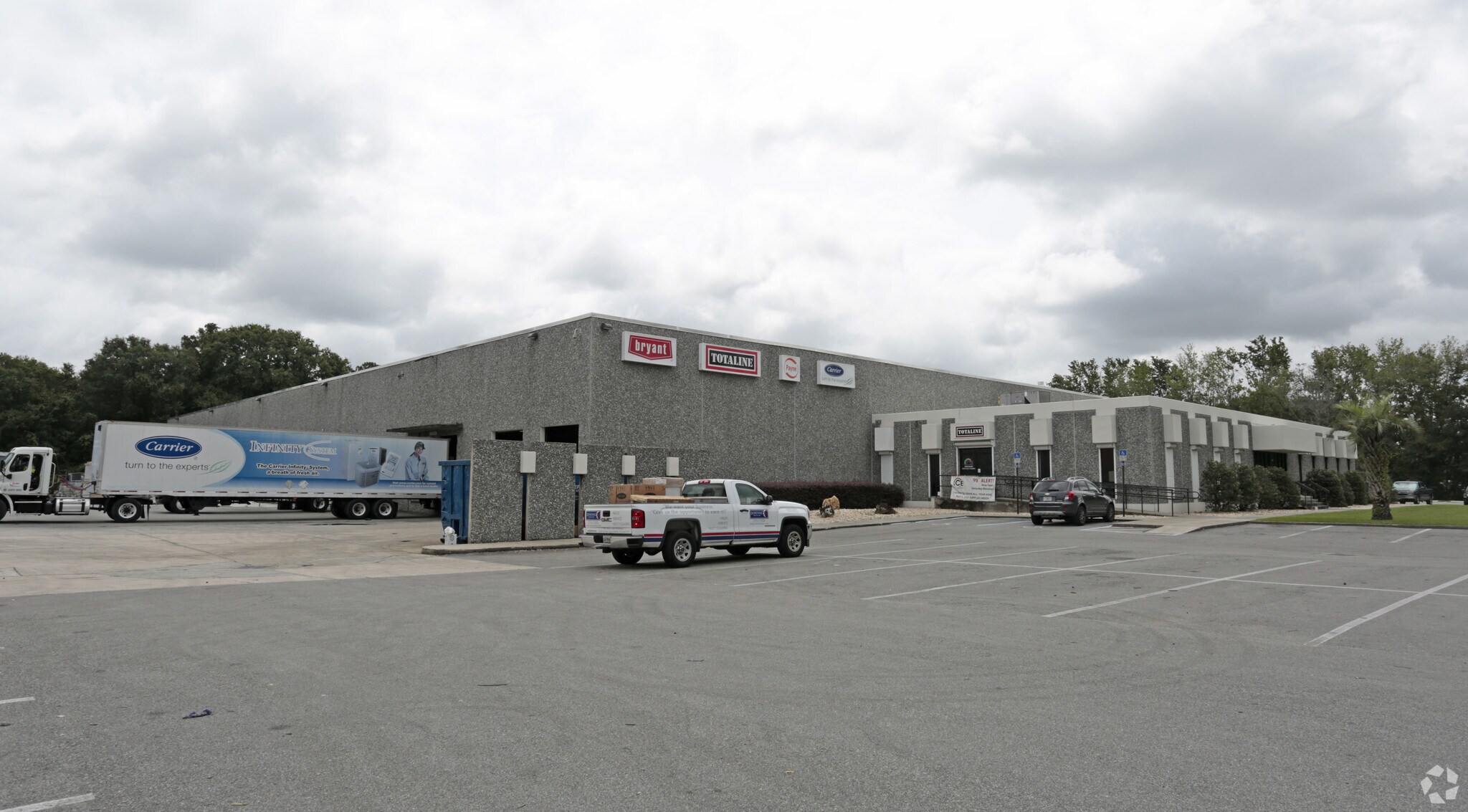 8691 Western Way, Jacksonville, FL for sale Primary Photo- Image 1 of 1