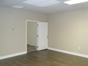 11502 Cypress North Houston Rd, Cypress, TX for lease Building Photo- Image 2 of 6