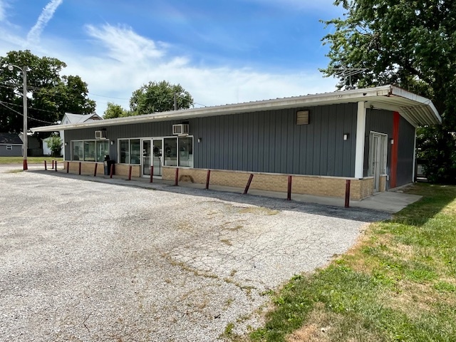 419 S Shumway St, Taylorville, IL for sale - Primary Photo - Image 1 of 1