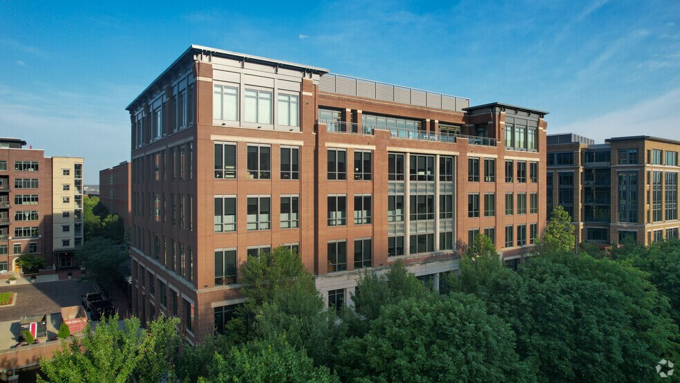 325 John H McConnell Blvd, Columbus, OH for sale - Primary Photo - Image 1 of 1