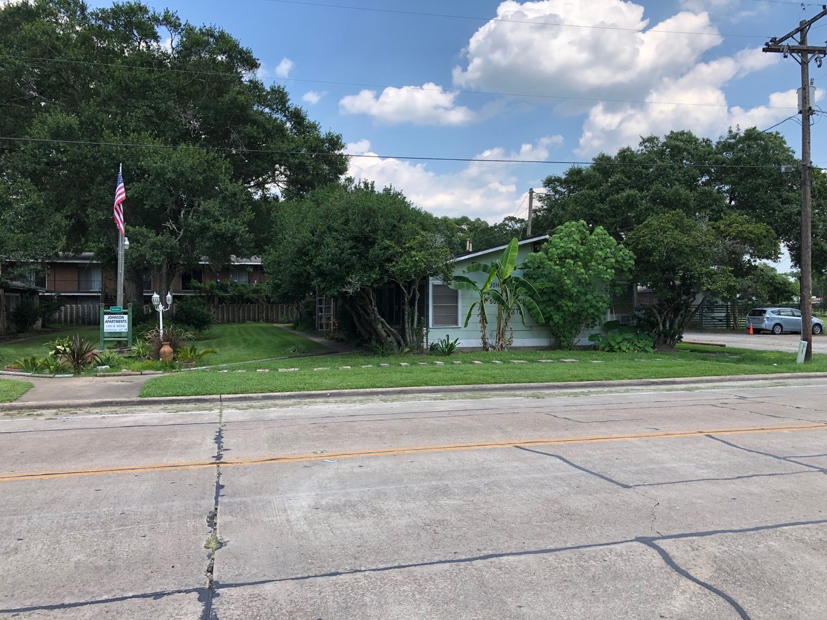 1301 S Hood St, Alvin, TX 77511 | LoopNet