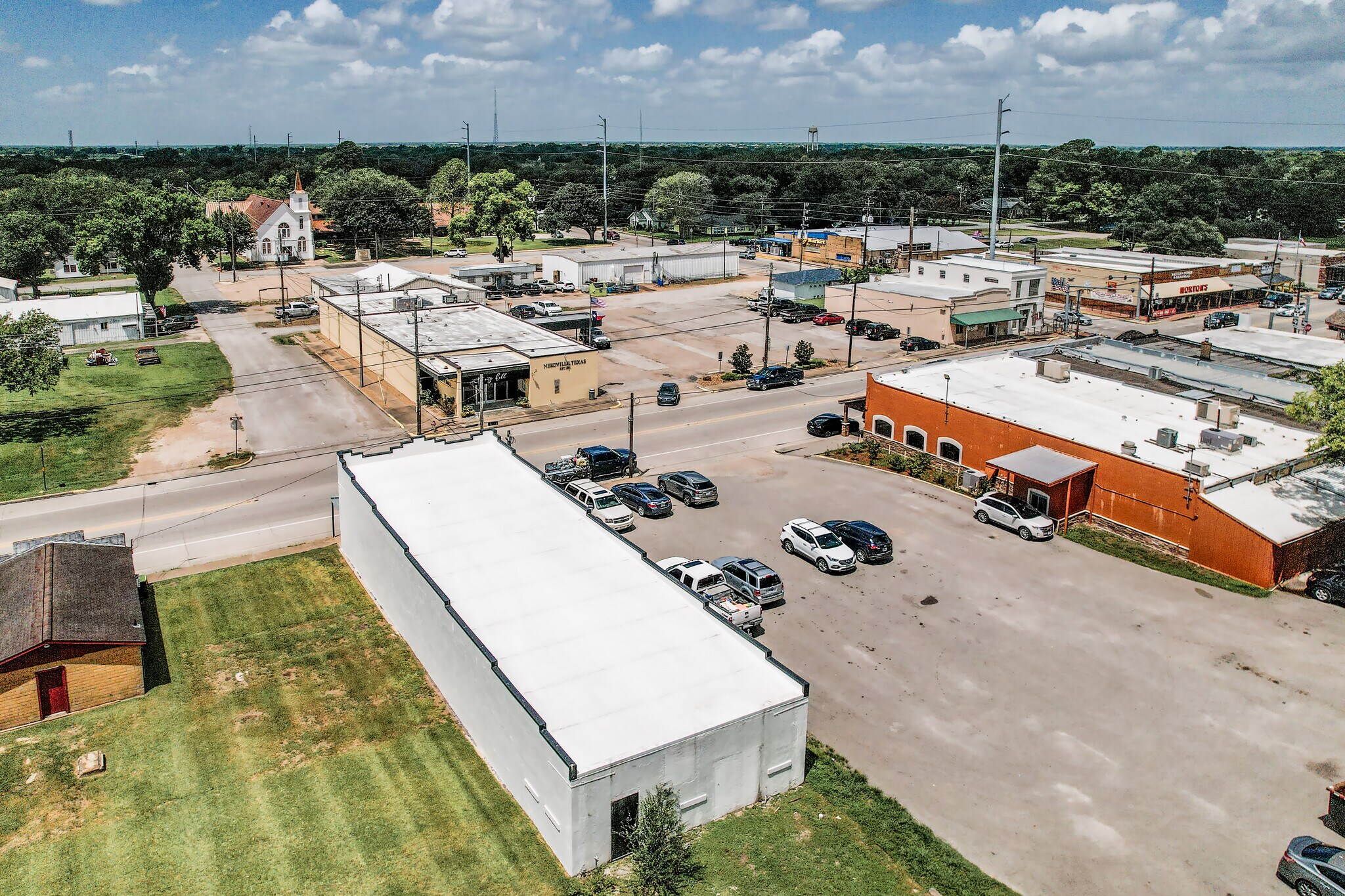 9025 Main St, Needville, TX 77461 Needville