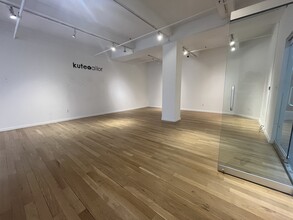 241 W 37th St, New York, NY for lease Interior Photo- Image 1 of 5