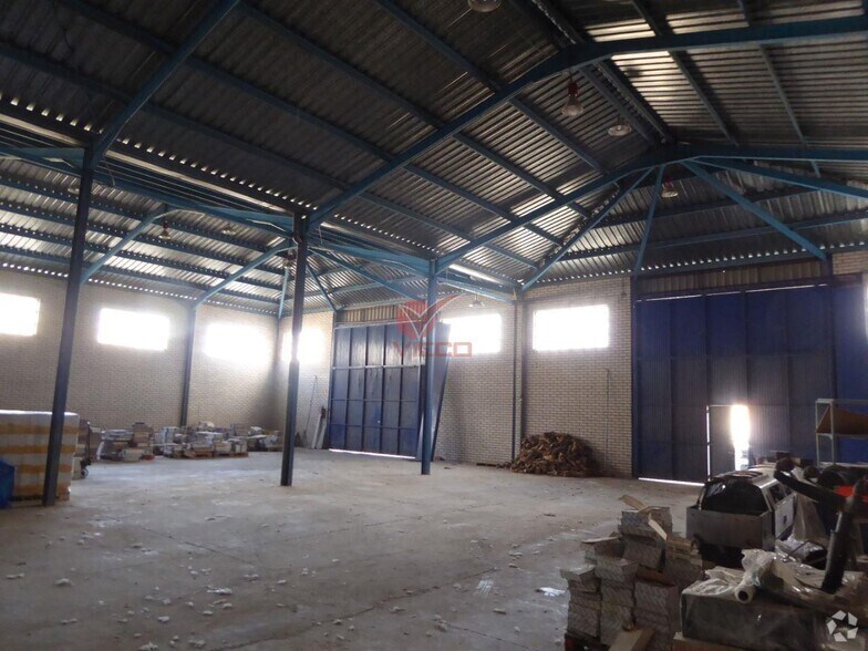 Industrial in Cuenca, Cuenca for lease - Building Photo - Image 3 of 12