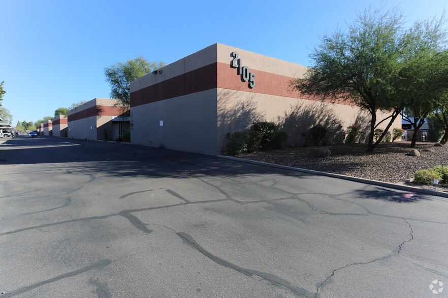 2105 S Hardy Dr, Tempe, AZ for lease - Building Photo - Image 1 of 4