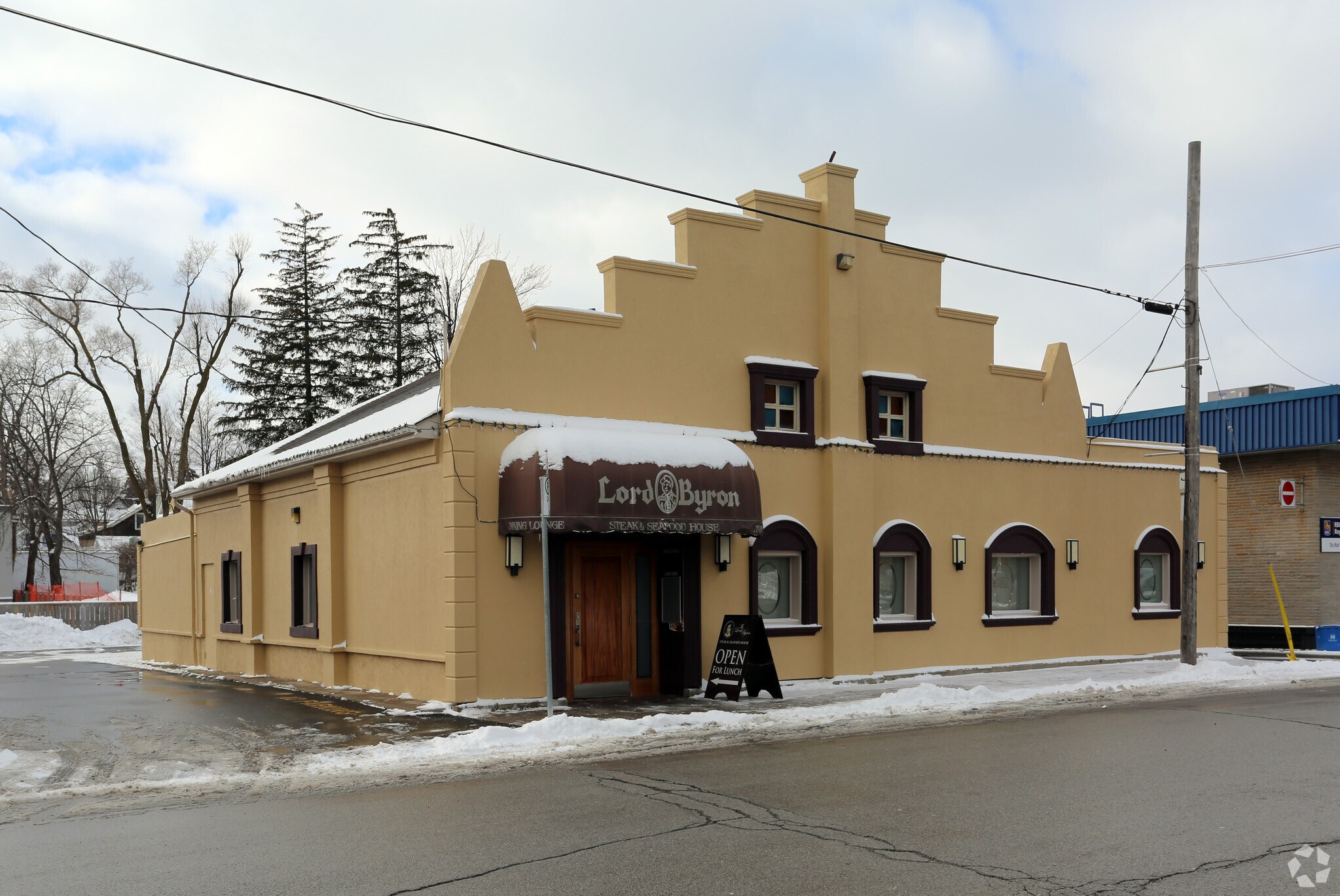 10 Main St S, Hamilton, ON for sale Primary Photo- Image 1 of 1