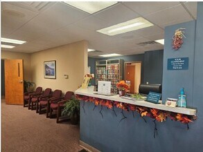 6506 Normandy Ln, Madison, WI for lease Interior Photo- Image 2 of 6