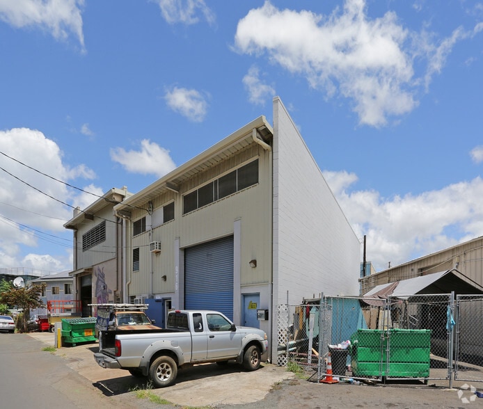 916 Puuhale Rd, Honolulu, HI for lease - Primary Photo - Image 1 of 7