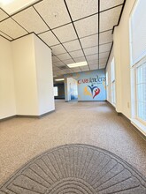 401 Andover St, North Andover, MA for lease Interior Photo- Image 1 of 11