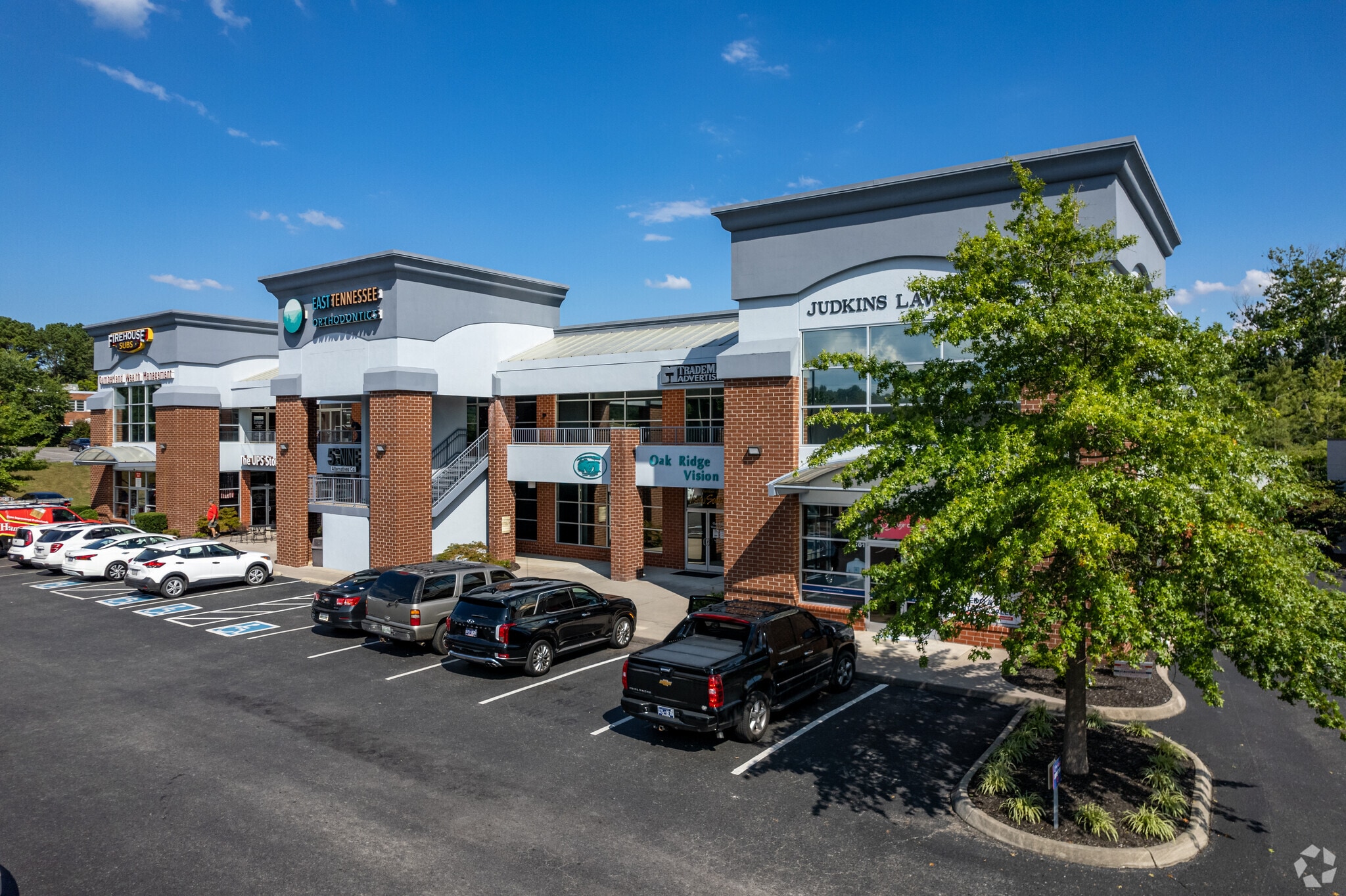 1143 Oak Ridge Tpke, Oak Ridge, TN for lease Primary Photo- Image 1 of 16