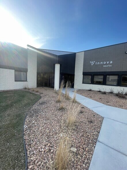 7615 Golden Triangle Dr, Eden Prairie, MN for lease - Building Photo - Image 1 of 9