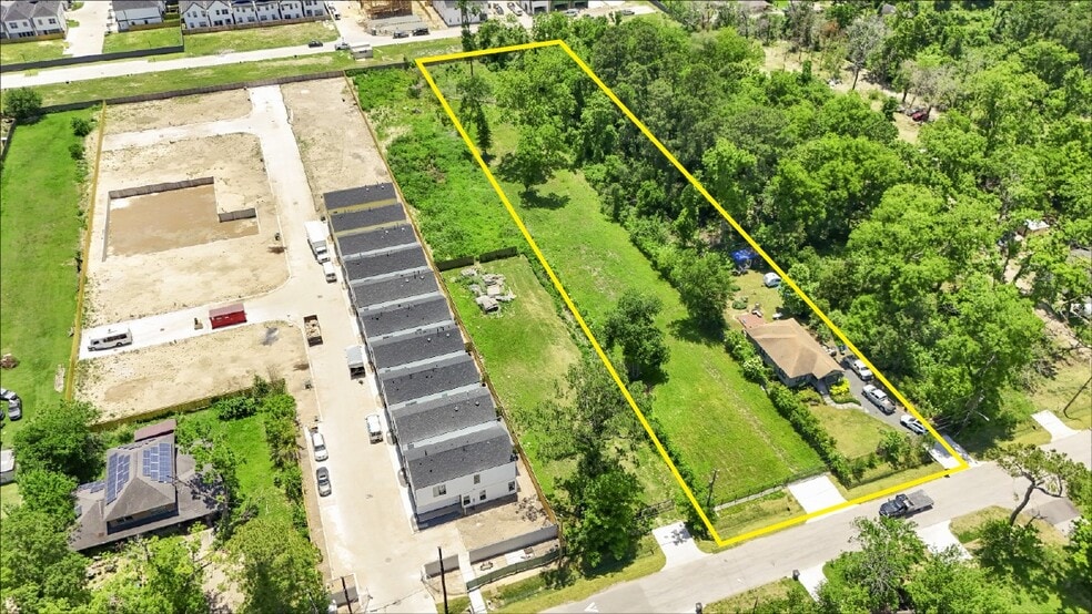 1213 De Soto St, Houston, TX for sale - Aerial - Image 3 of 6