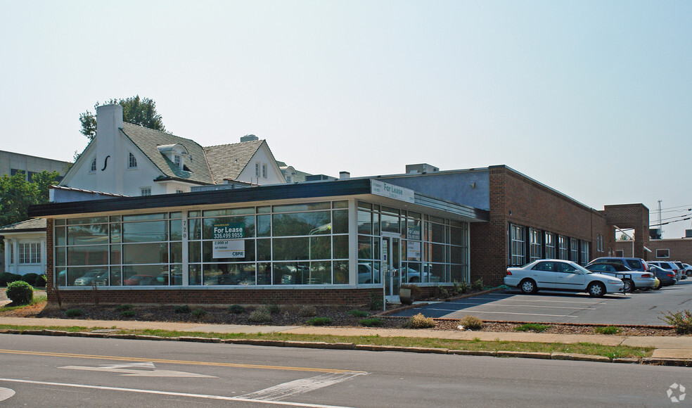 720 W Fifth St, Winston-Salem, NC for lease - Building Photo - Image 3 of 13