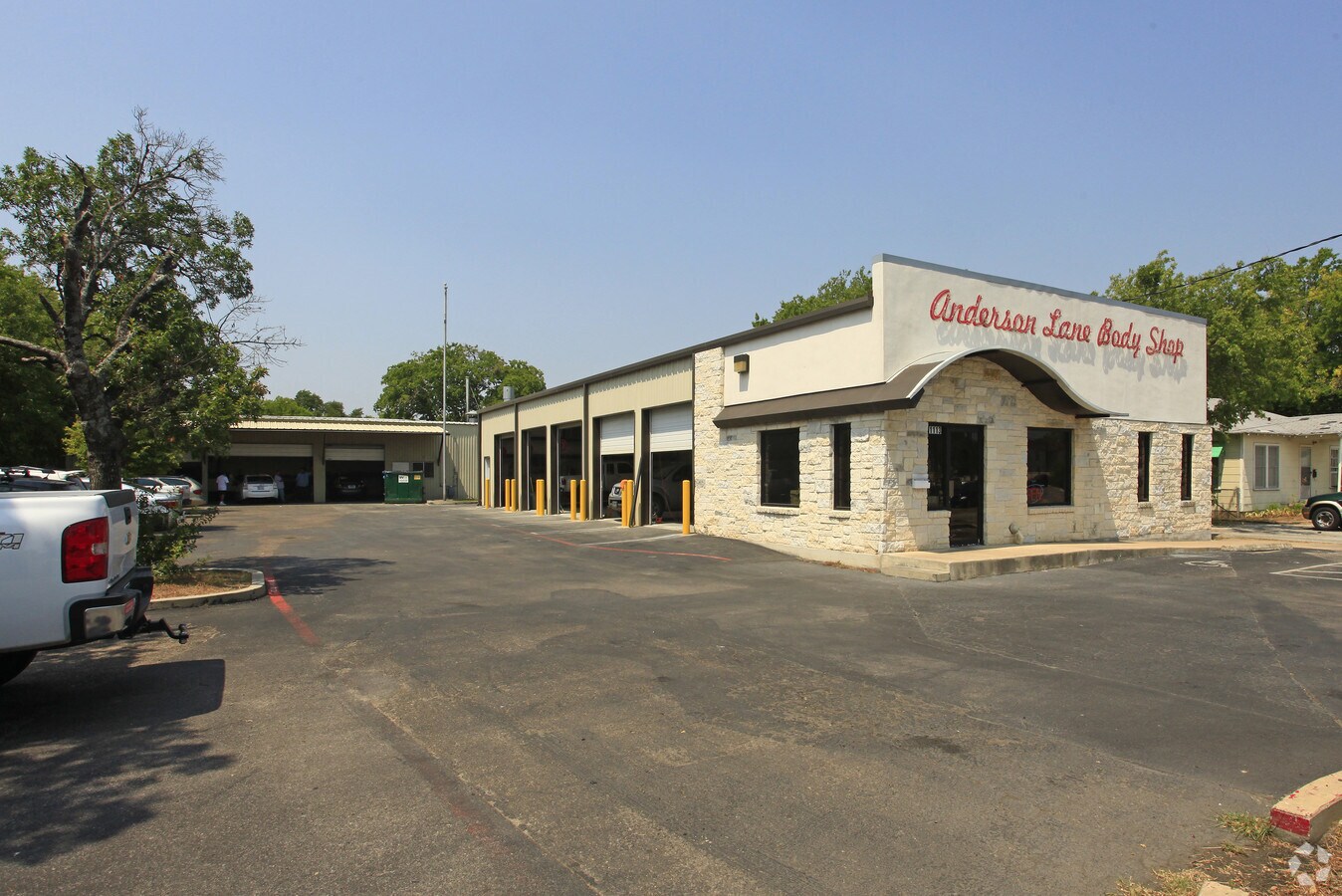 1113 W Anderson Ln, Austin, TX 78757