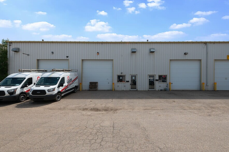 191 MacKay Cres, Wood Buffalo, AB for lease - Building Photo - Image 3 of 27