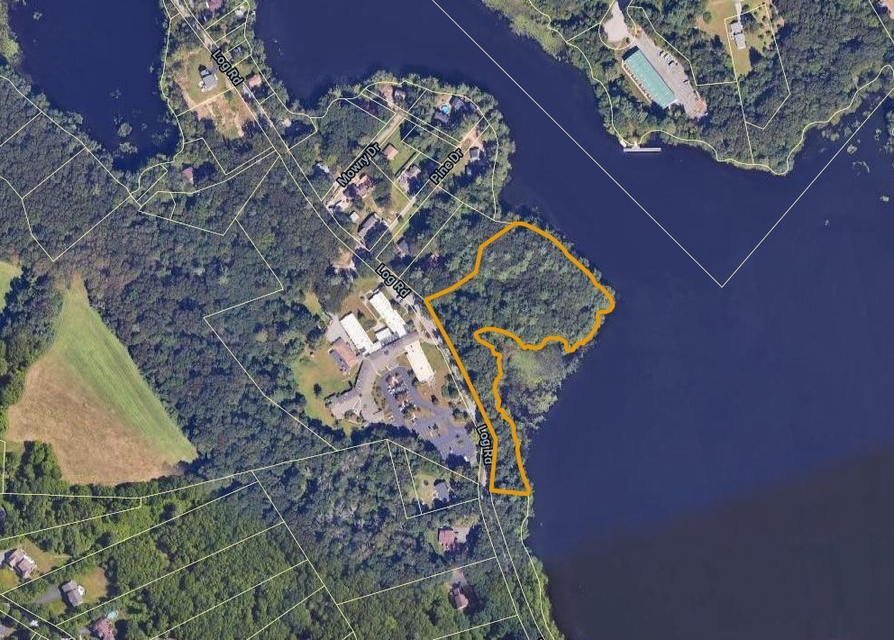 175 Log Road, Smithfield, RI for sale Primary Photo- Image 1 of 3