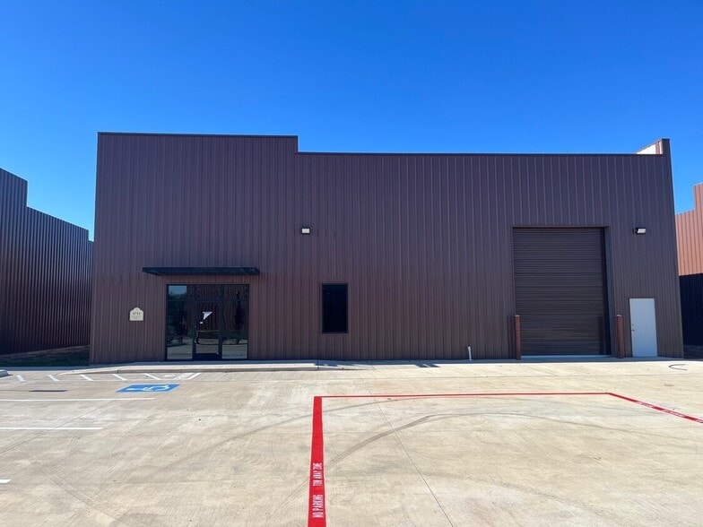 4711 E Richey Rd, Humble, TX for lease - Building Photo - Image 2 of 8