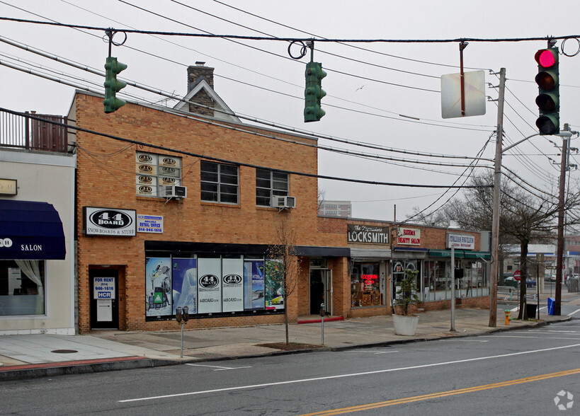 371-377 Mamaroneck Ave, White Plains, NY for lease - Building Photo - Image 3 of 6